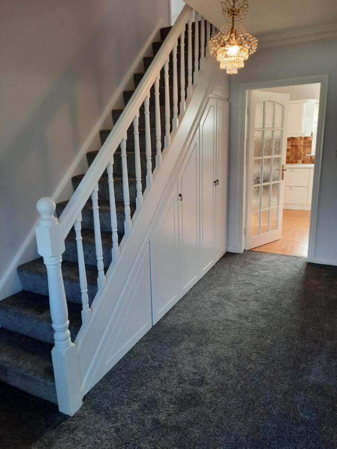 4 Bedroom, 15 Min To Limerick City Quiet Retreat. Εξωτερικό φωτογραφία